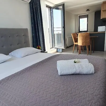 Penthouse Studio 5 Panoramic Seaview ナボダリ