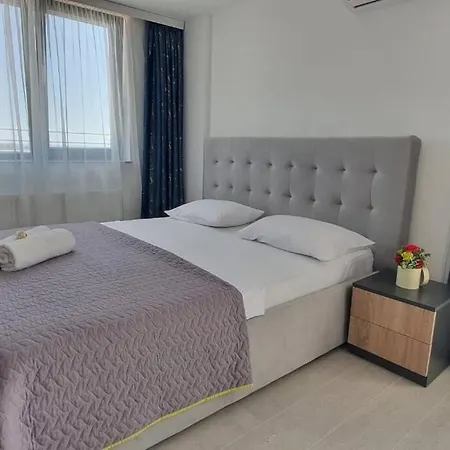 Penthouse Studio 5 Panoramic Seaview ナボダリ